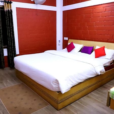 Pepper Green Wayanad Resort With Swimming Pool Kattikkulam Exterior foto