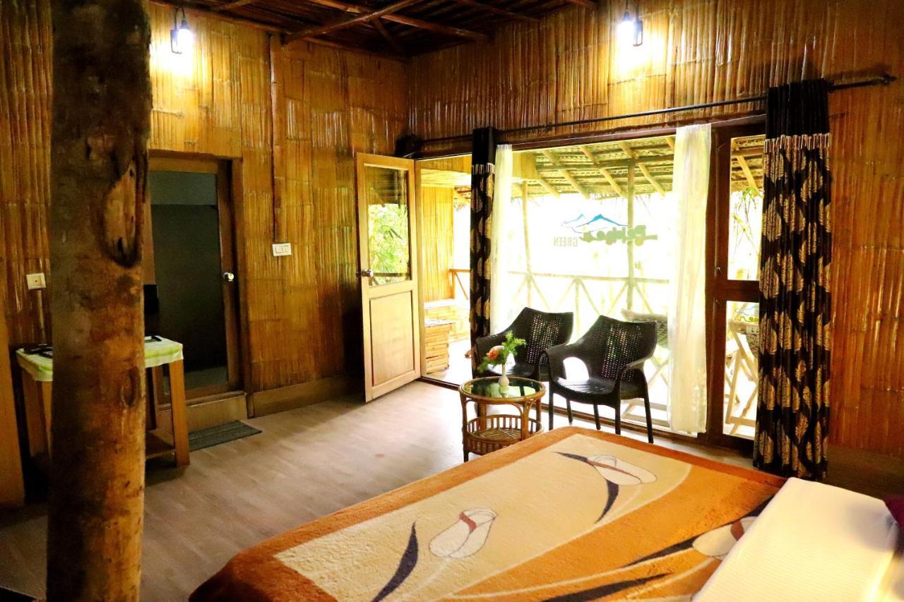 Pepper Green Wayanad Resort With Swimming Pool Kattikkulam Exterior foto